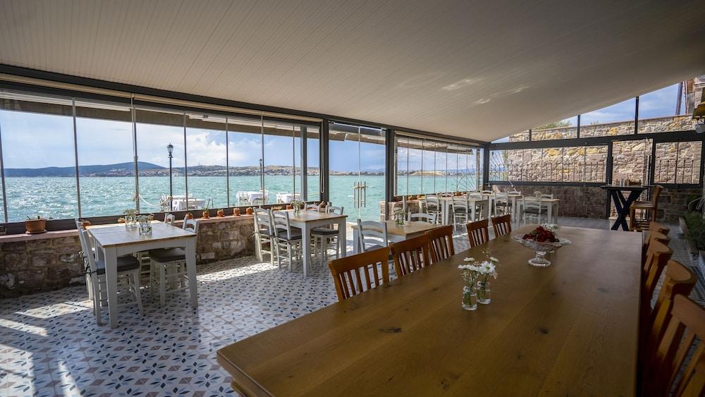 Villa Pietra Butik Otel Ayvalik Ngoại thất bức ảnh